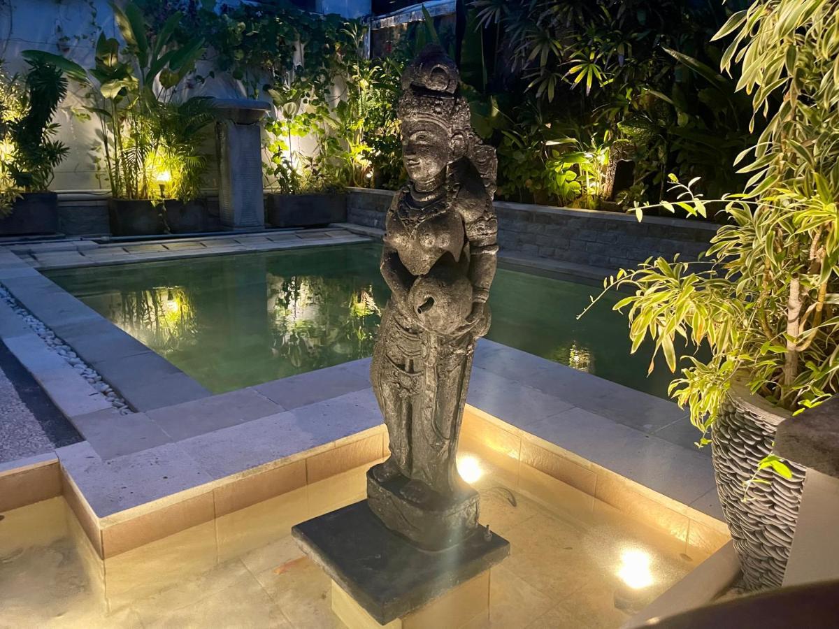 Dream Villa Carissa Seminyak Centre Exteriör bild
