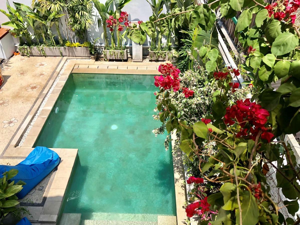 Dream Villa Carissa Seminyak Centre Exteriör bild